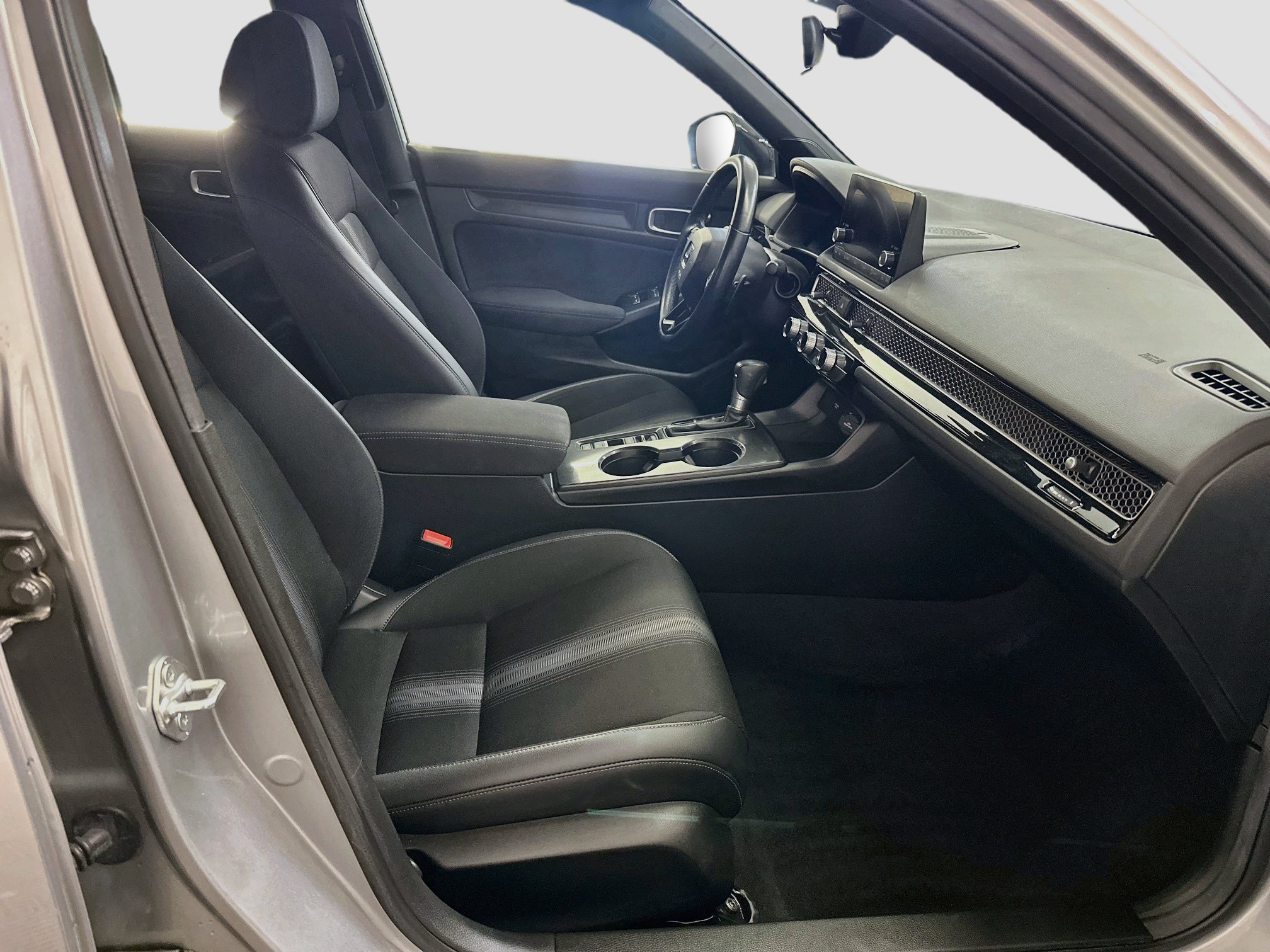 Used 2024 Honda Civic Sport image 31