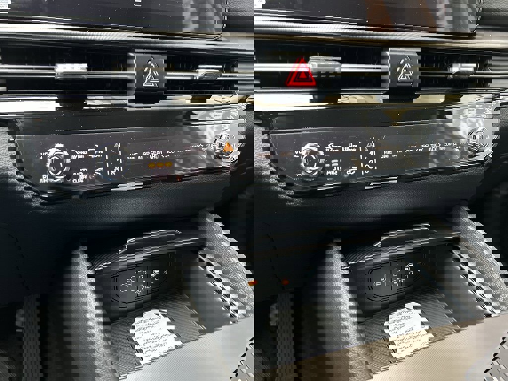 New 2026 Kia Sportage AWD Hybrid image 22