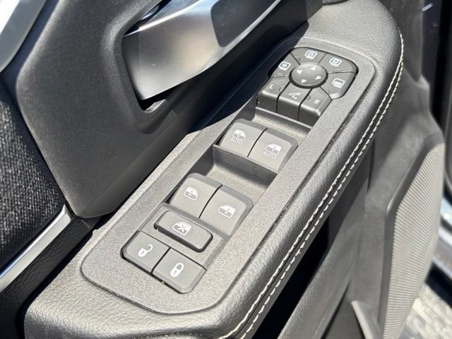 New 2026 RAM 2500 Big Horn AWD/4WD image 12