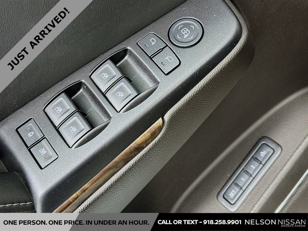 Used 2016 Chevrolet Tahoe LT image 17