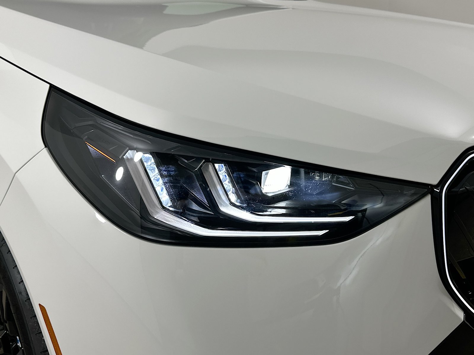 New 2026 BMW X3 xDrive30i w/ Premium Package AWD/4WD image 9