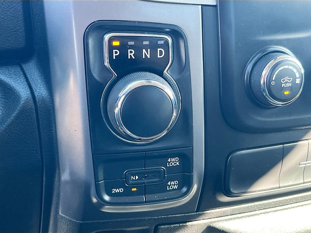 Used 2021 RAM 1500 Classic SLT image 16