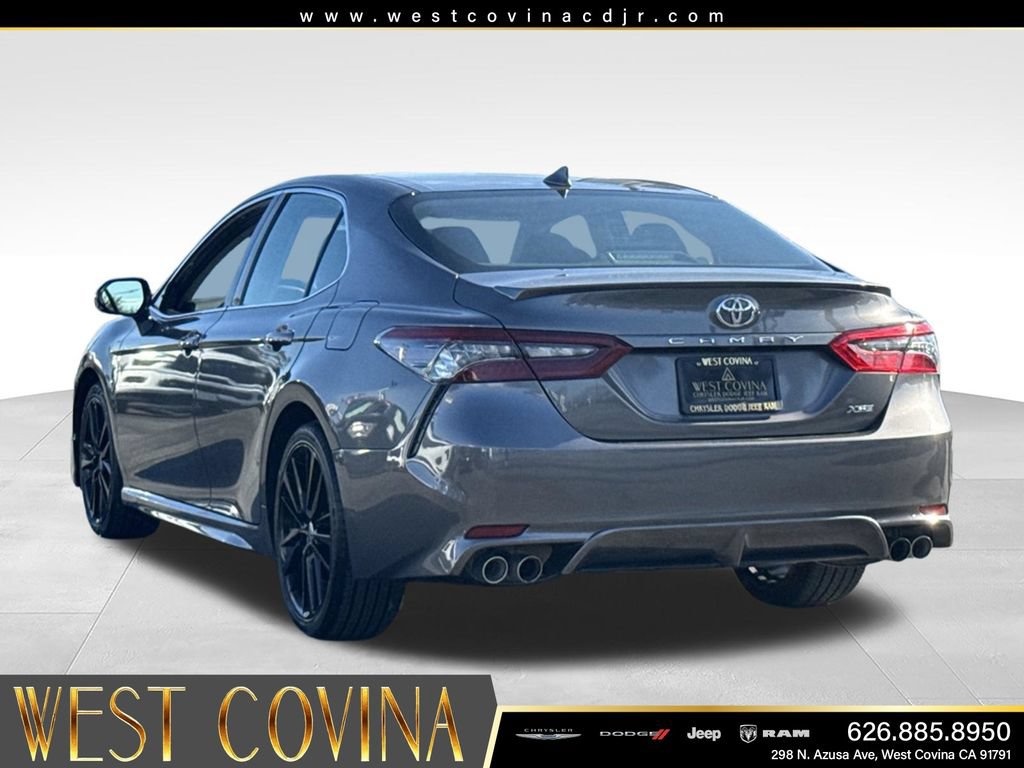 Used 2024 Toyota Camry XSE FWD image 8