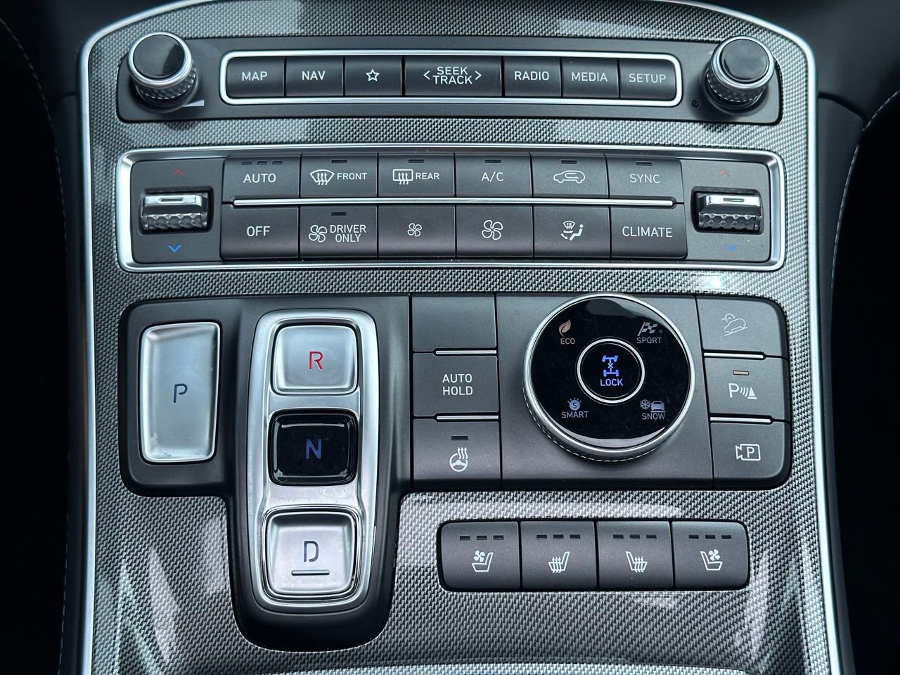 Used 2023 Hyundai Santa Fe Limited image 36