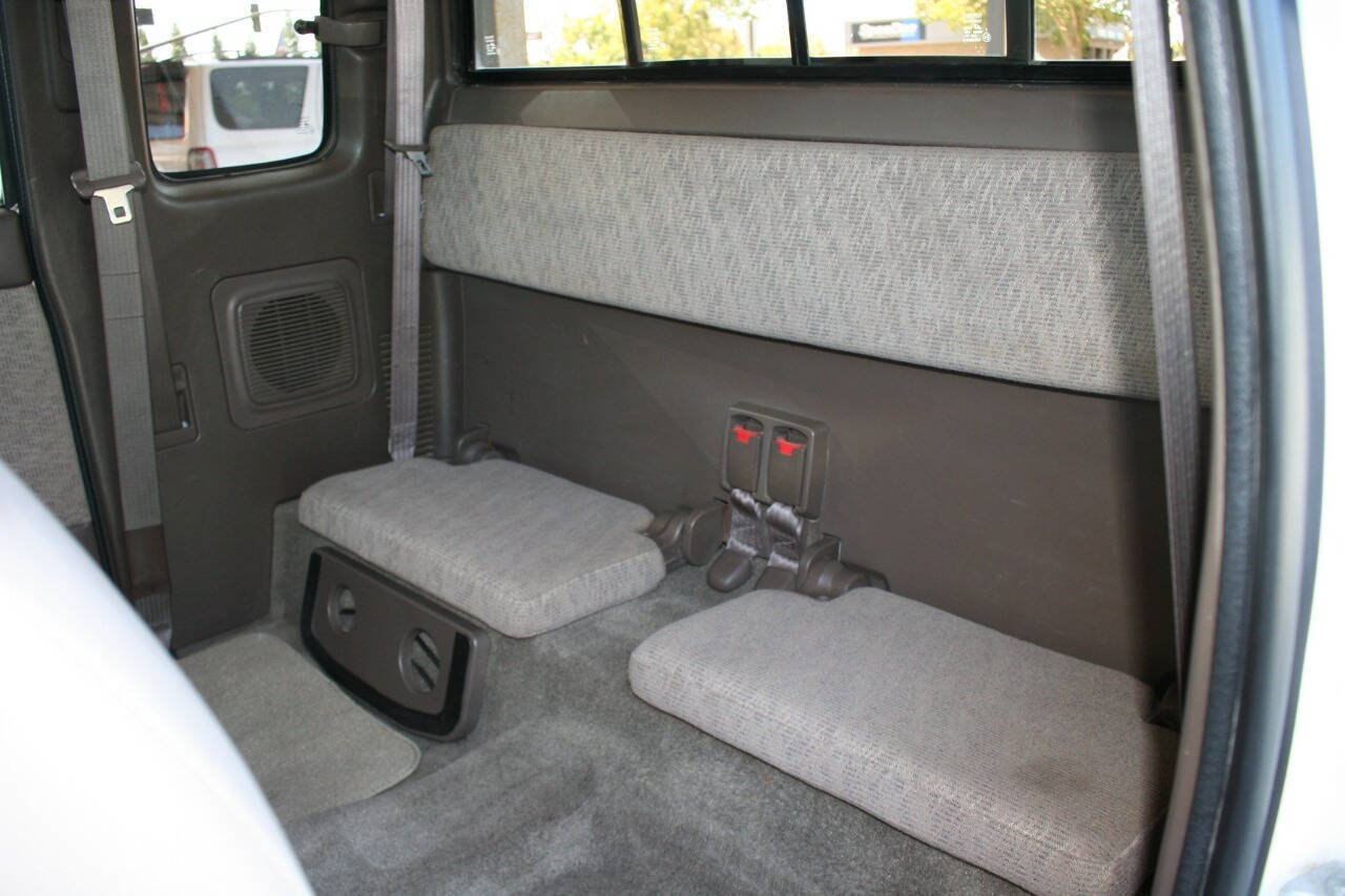 Used 1998 Toyota Tacoma 4x4 Xtracab image 21