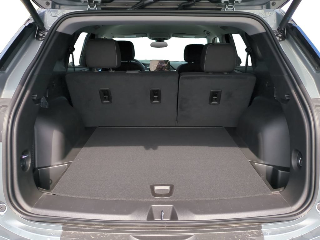 New 2026 Chevrolet Blazer LT w/ Convenience Package FWD image 13