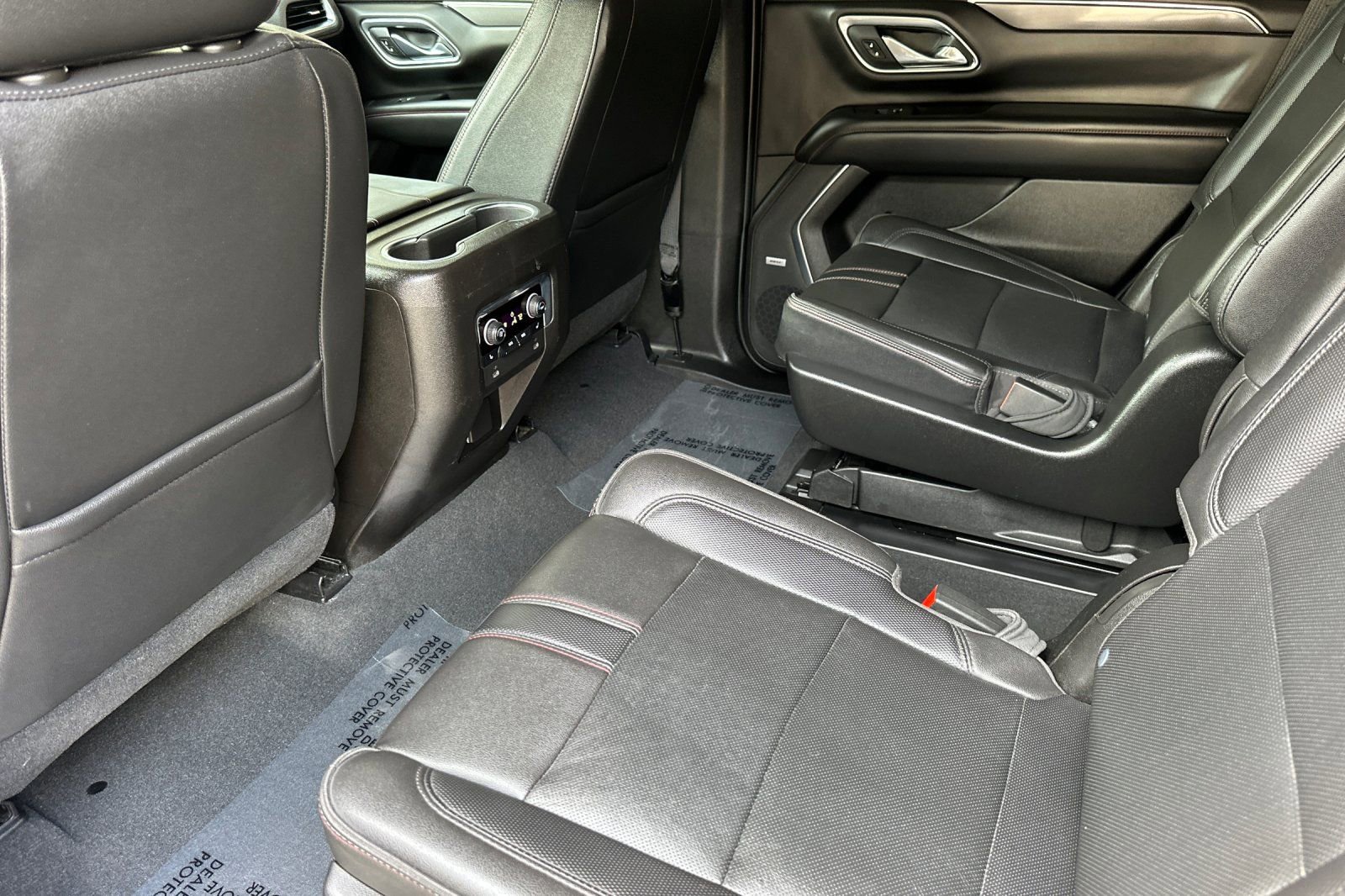 Used 2021 Chevrolet Tahoe RST w/ Luxury Package image 14