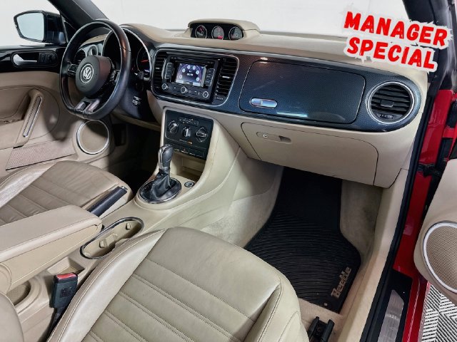 Used 2013 Volkswagen Beetle Turbo FWD image 26