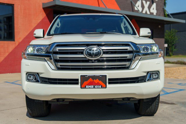 Used 2020 Toyota Land Cruiser AWD/4WD image 2