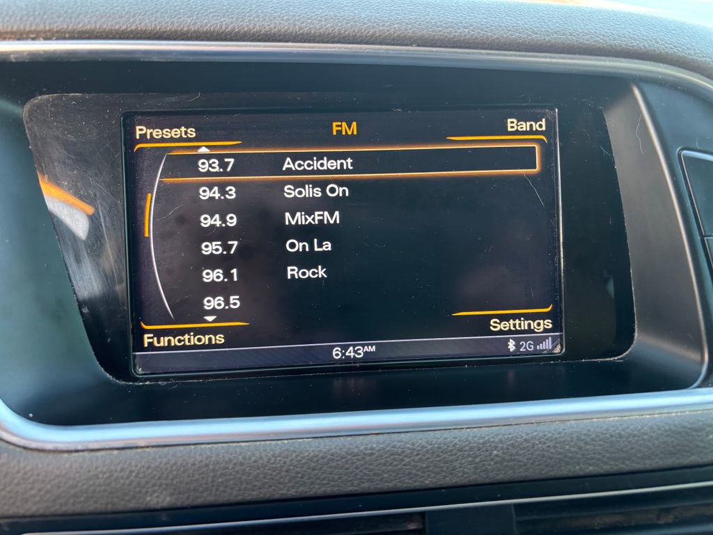 Used 2017 Audi Q5 2.0T Premium Plus image 11