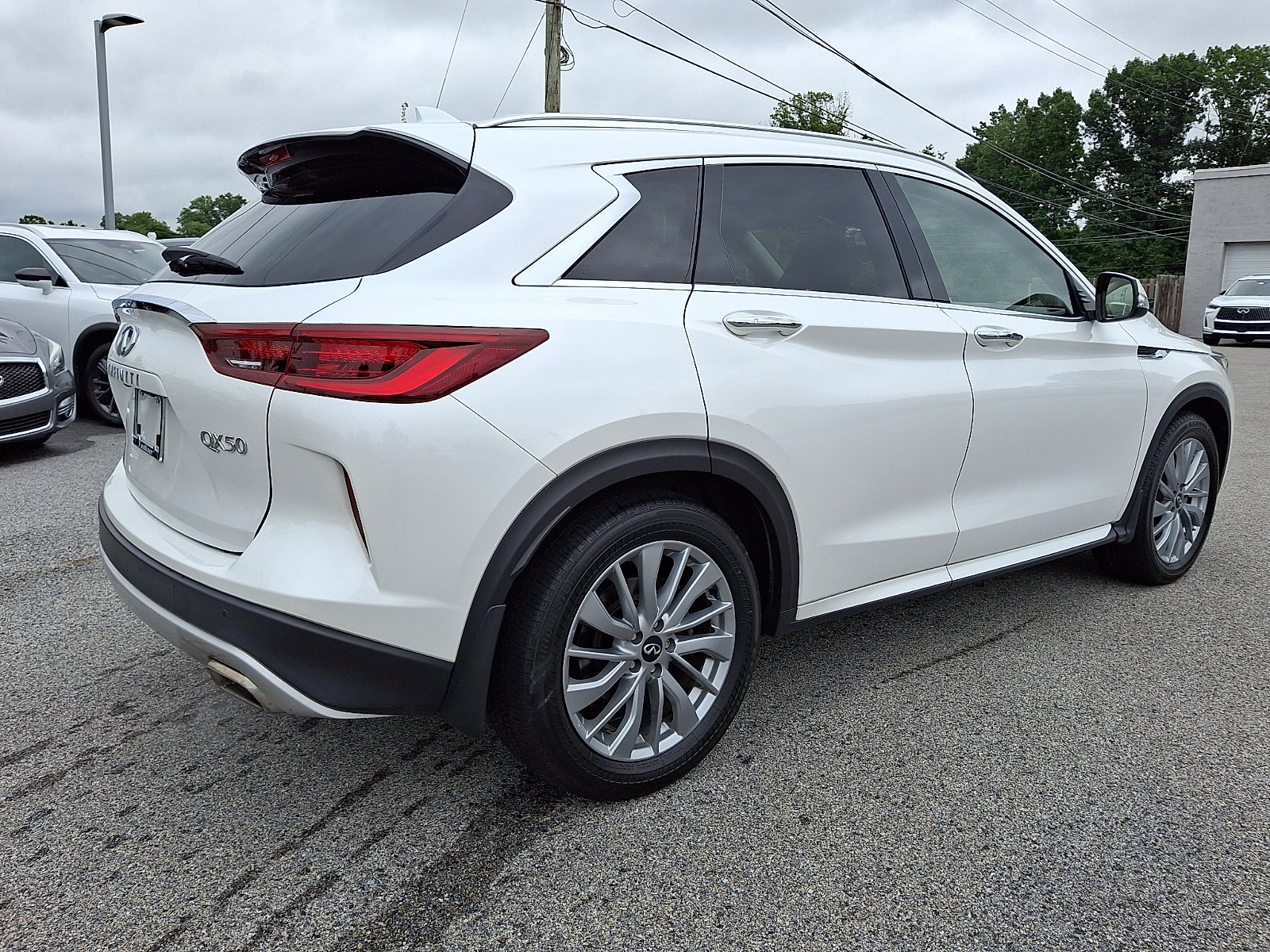 Certified 2023 INFINITI QX50 Luxe AWD/4WD image 6
