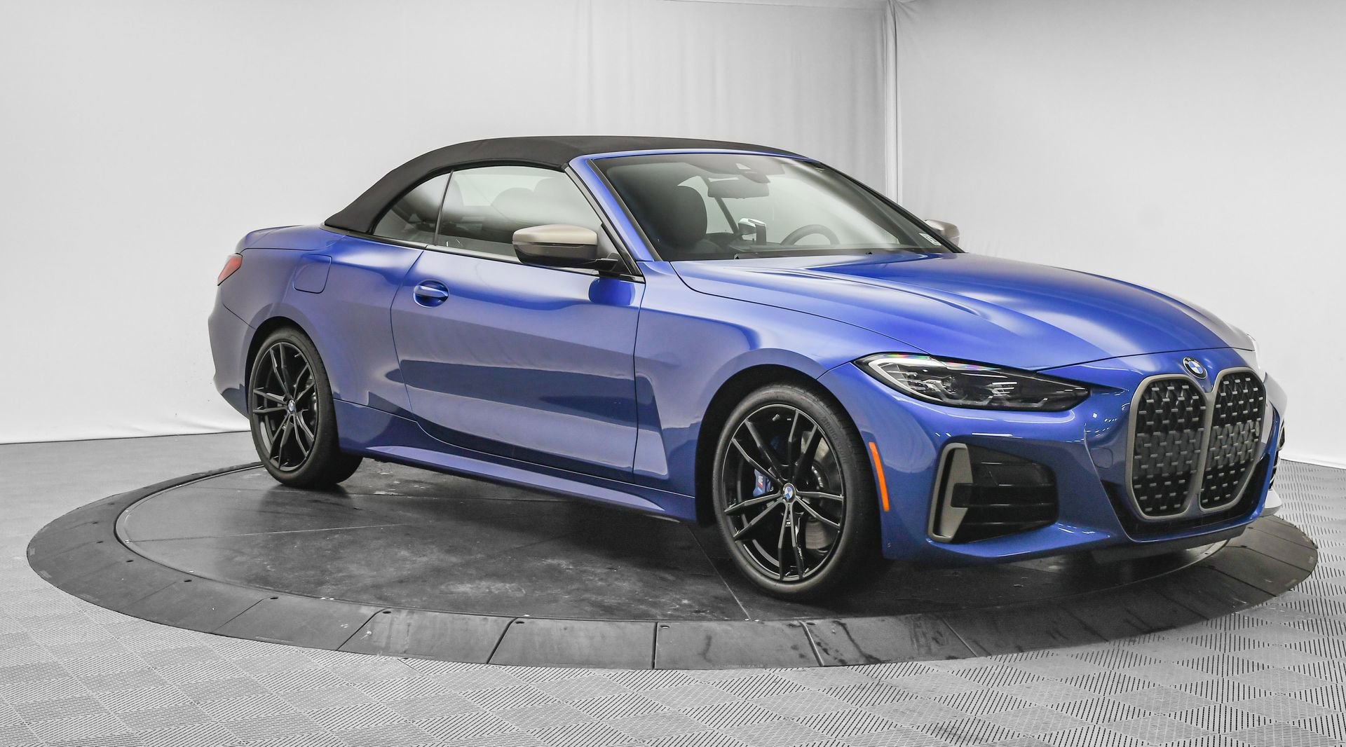 Used 2024 BMW 440i xDrive Convertible image 53