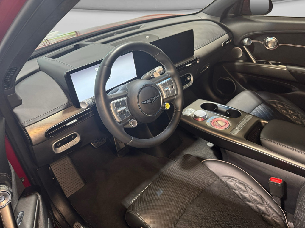 Used 2023 Genesis GV60 Performance AWD/4WD image 18