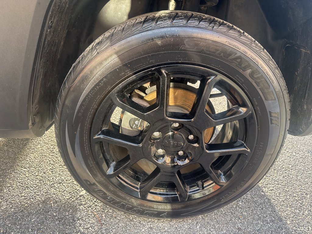 Used 2020 Jeep Renegade Altitude image 11