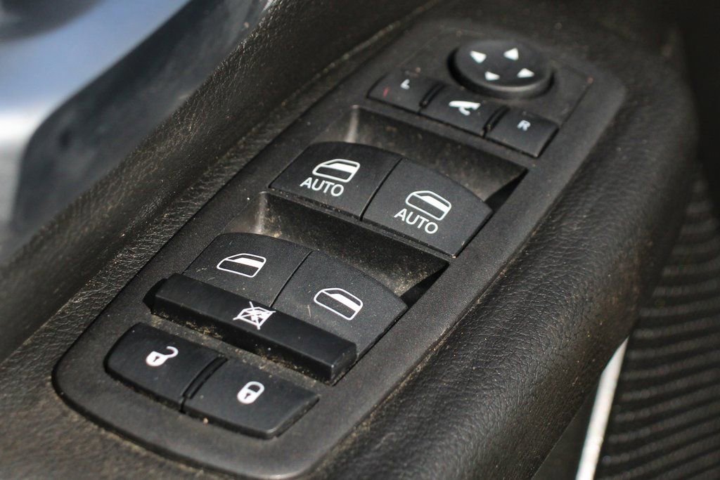 Used 2023 RAM 1500 Big Horn image 15