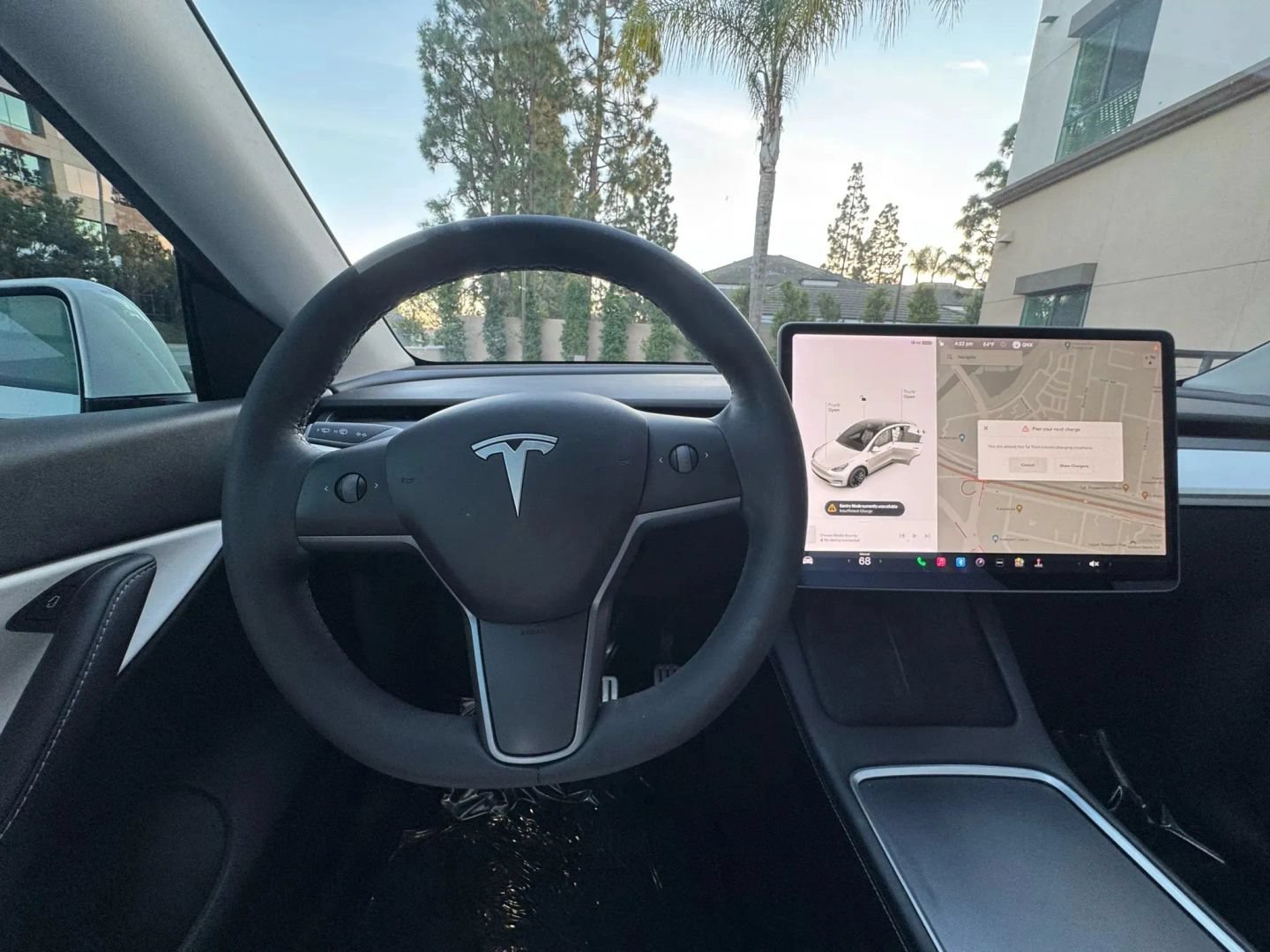 Used 2022 Tesla Model Y Performance AWD/4WD image 16