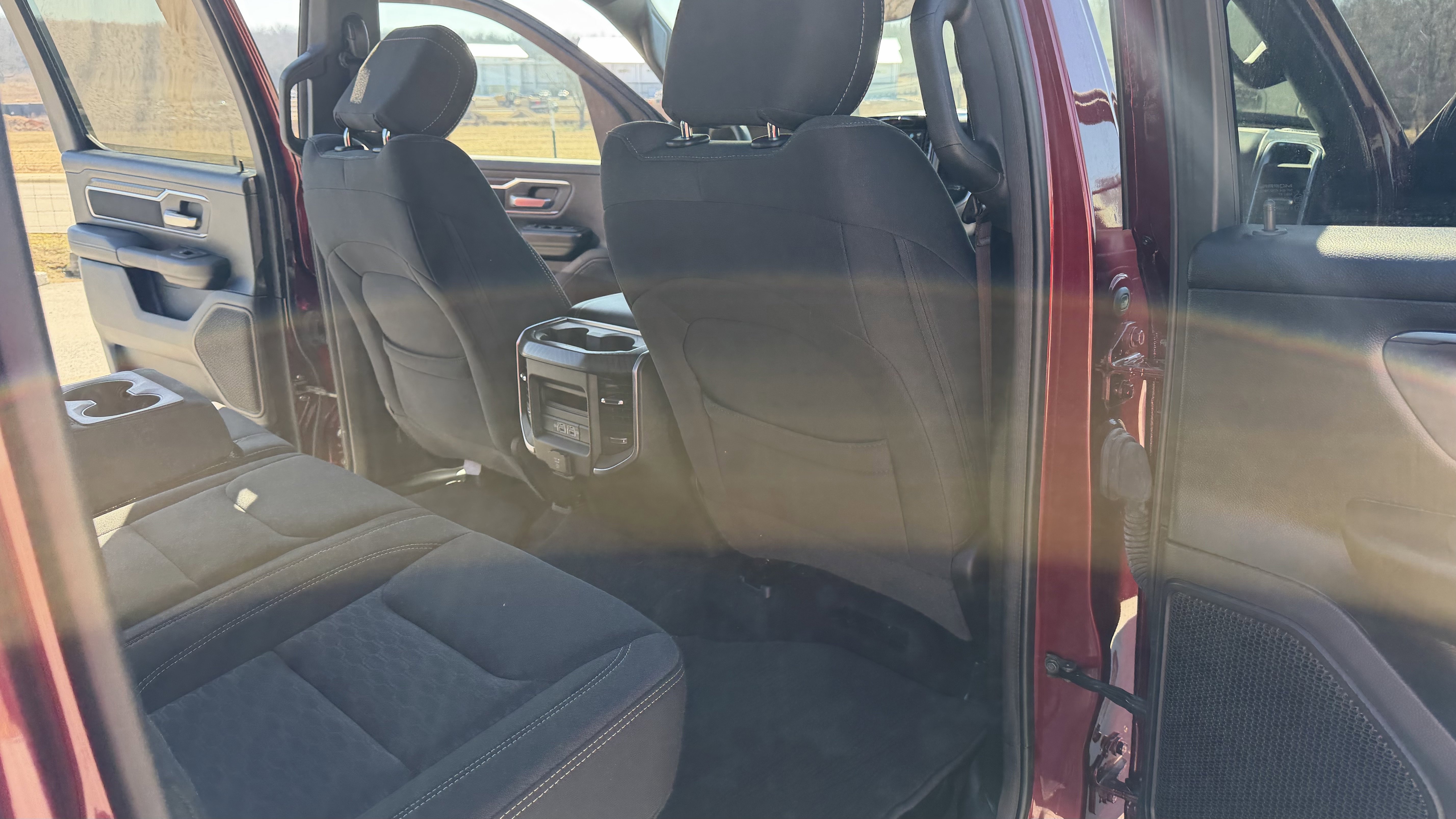 Used 2025 RAM 1500 Big Horn AWD/4WD image 38