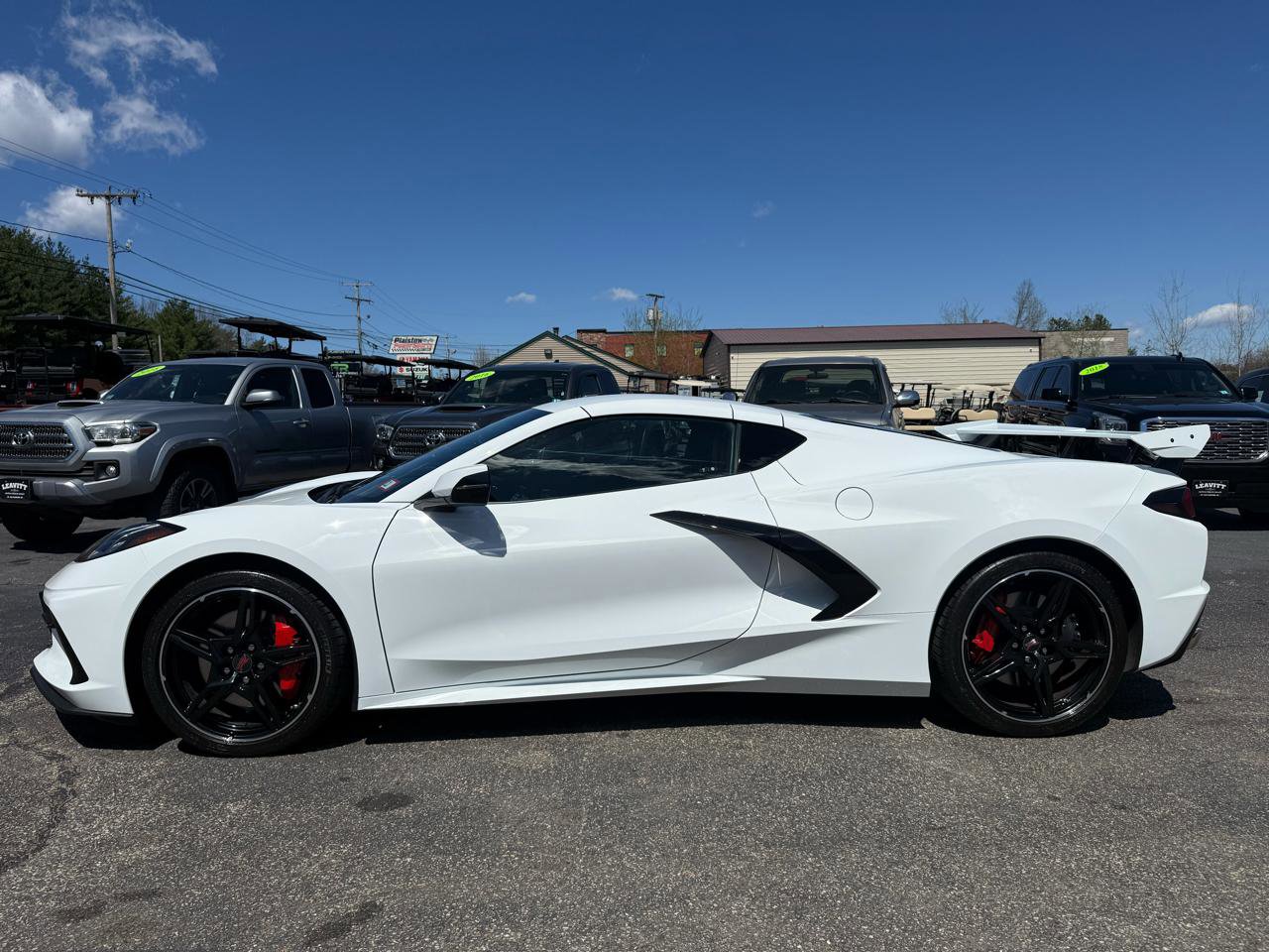 Used 2023 Chevrolet Corvette Stingray Coupe w/ Z51 Performance Package RWD image 8
