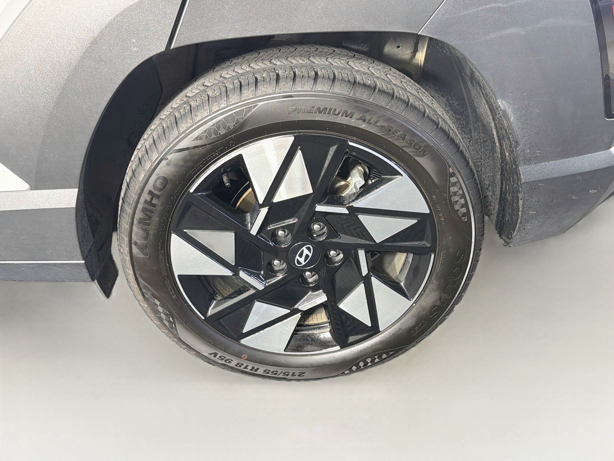 Used 2025 Hyundai Kona SEL FWD image 11