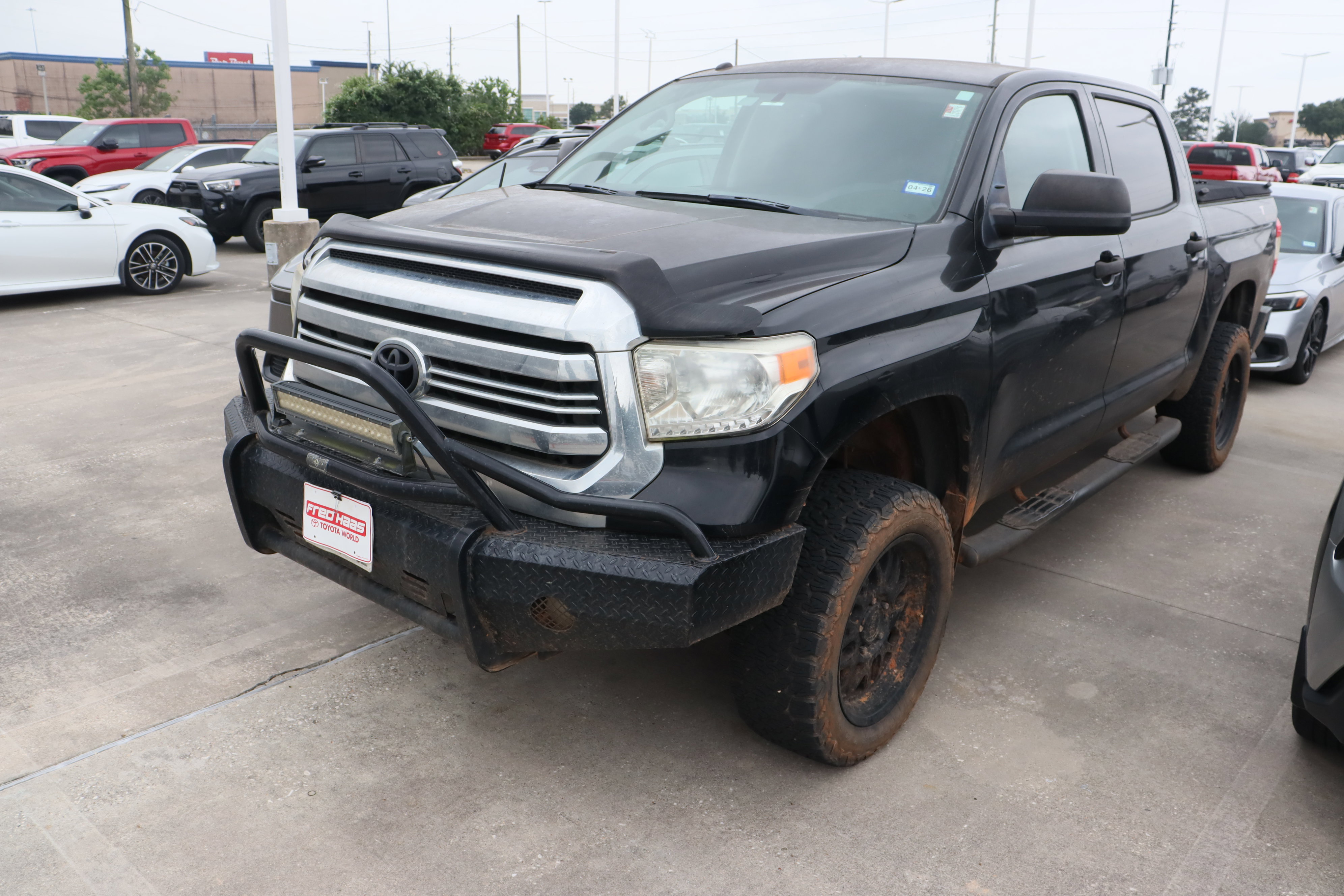 Used 2016 Toyota Tundra SR5 w/ SR5 Upgrade Package AWD/4WD image 6