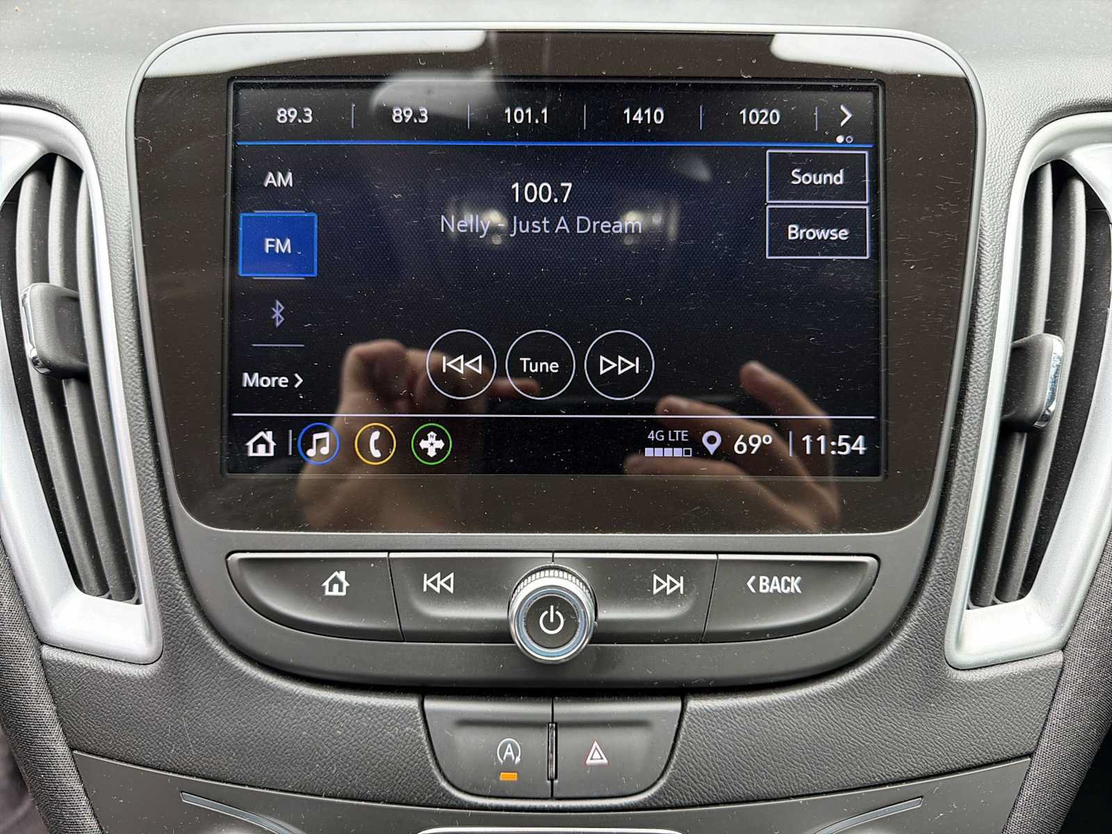 Used 2024 Chevrolet Malibu RS FWD image 13