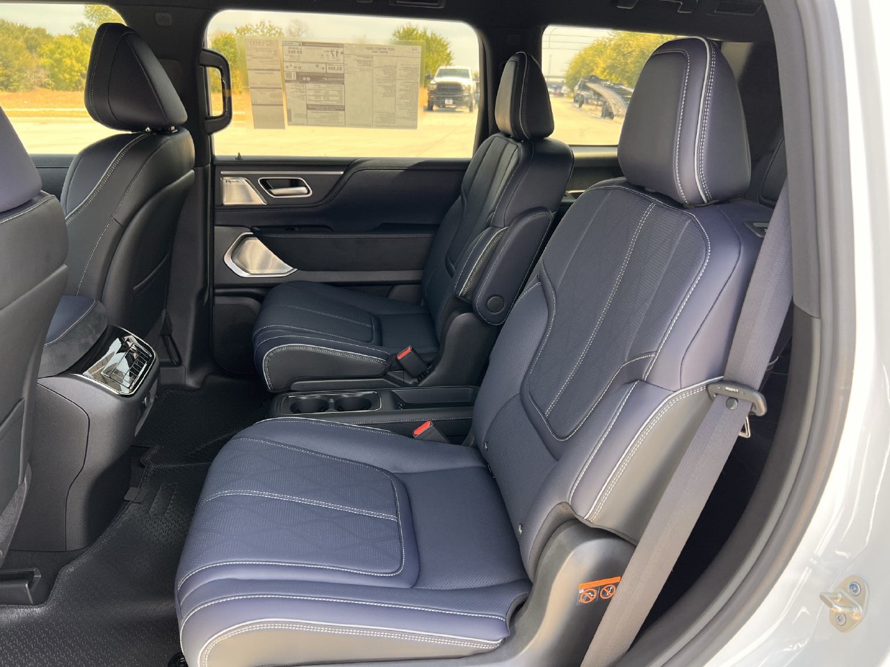 New 2027 INFINITI QX80 Sensory w/ Sport Exterior Package AWD/4WD image 27
