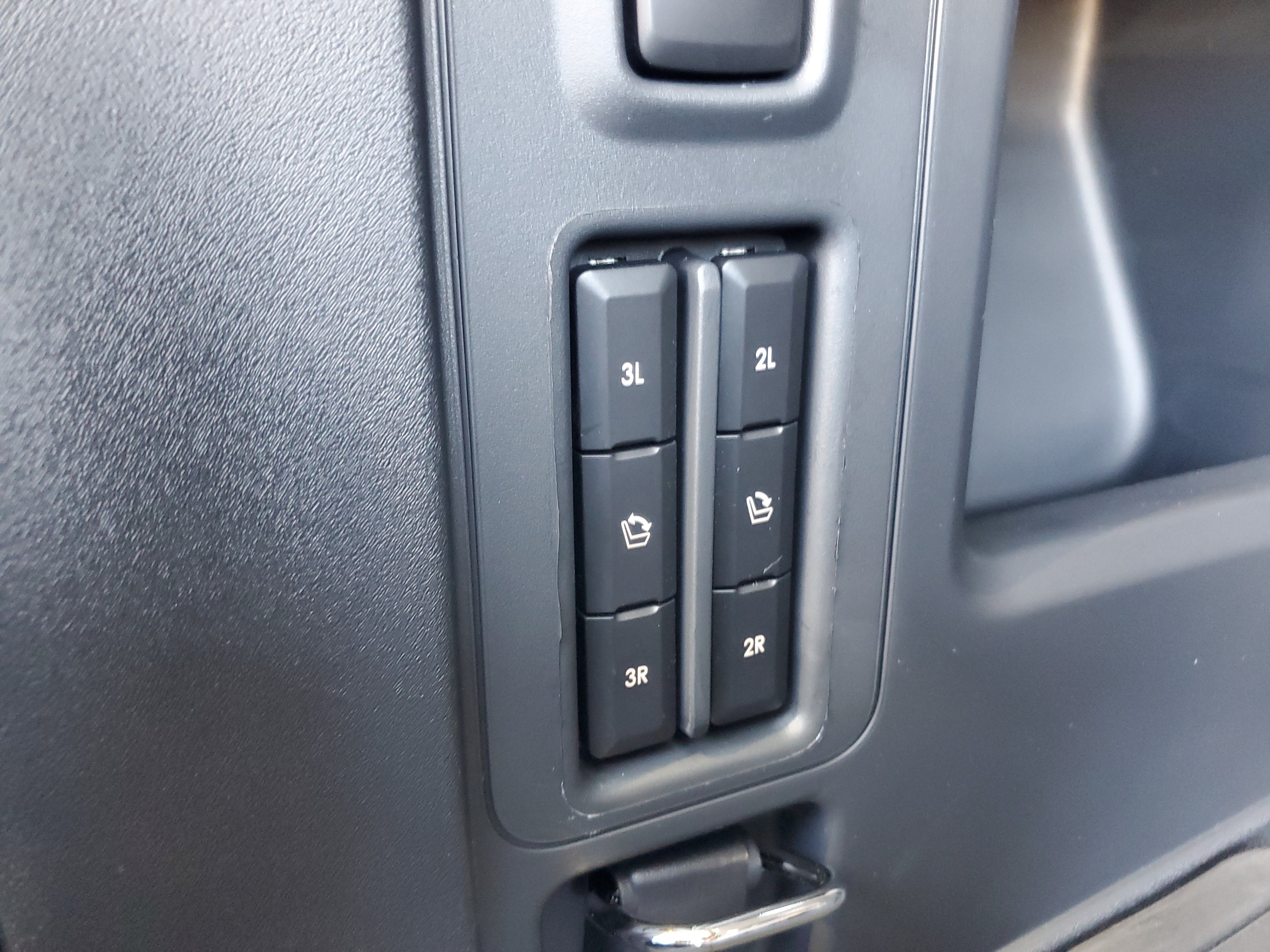 New 2026 Lincoln Navigator Reserve w/ Jet Appearance Package AWD/4WD image 34