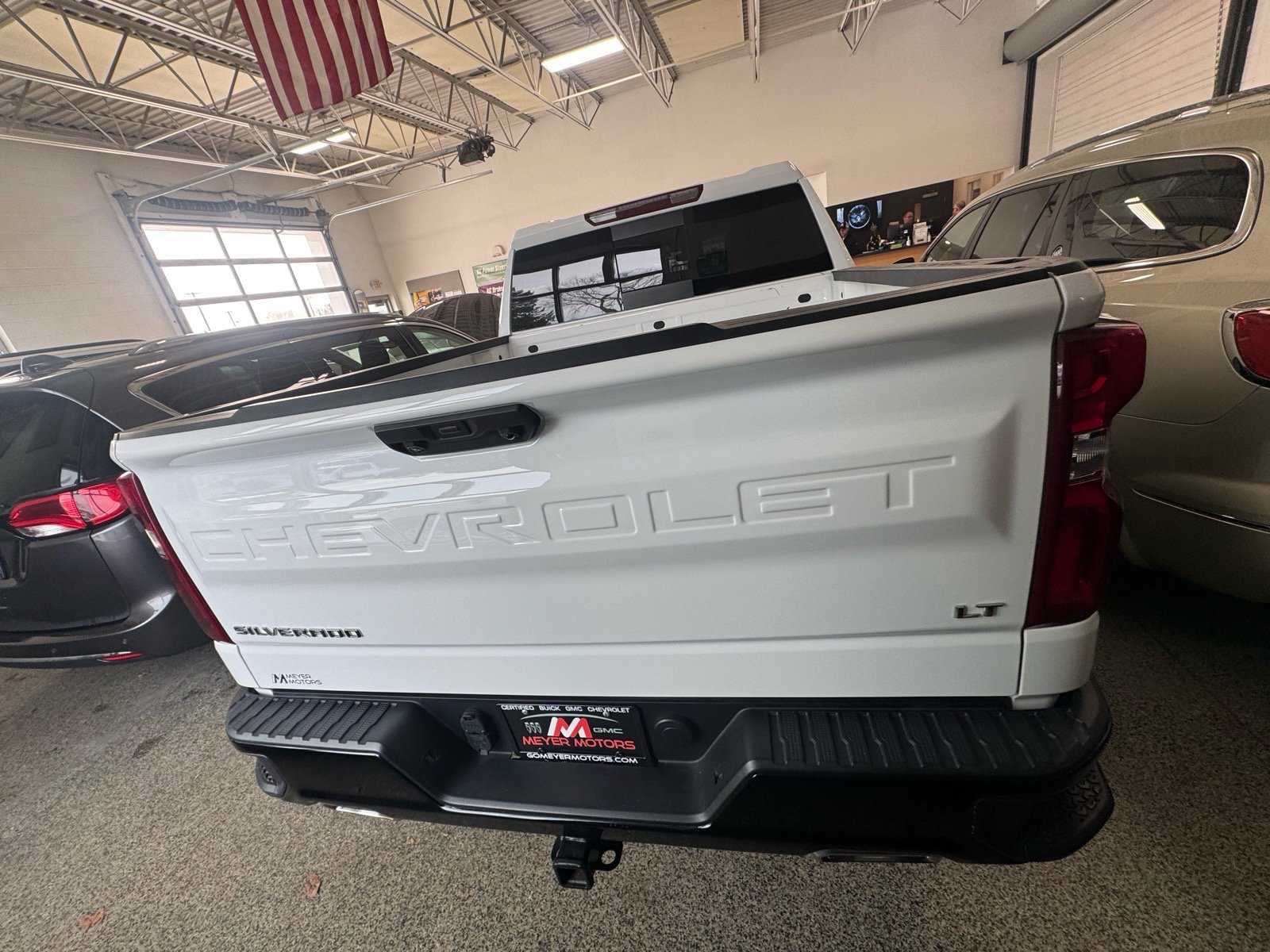 Used 2024 Chevrolet Silverado 1500 LT Trail Boss w/ Convenience Package II image 6