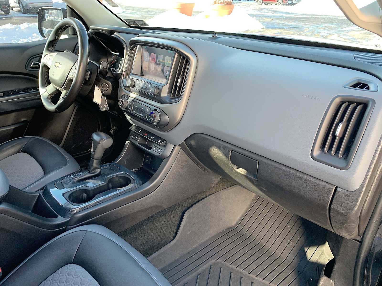 Certified 2016 Chevrolet Colorado Z71 w/ Z71 Midnight Edition image 25