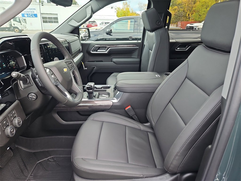 New 2026 Chevrolet Silverado 1500 LTZ w/ LTZ Premium Package image 23