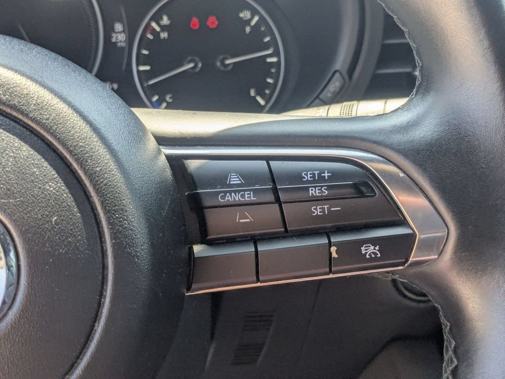Used 2025 MAZDA MAZDA3 Hatchback w/ Select Sport Pkg FWD image 19
