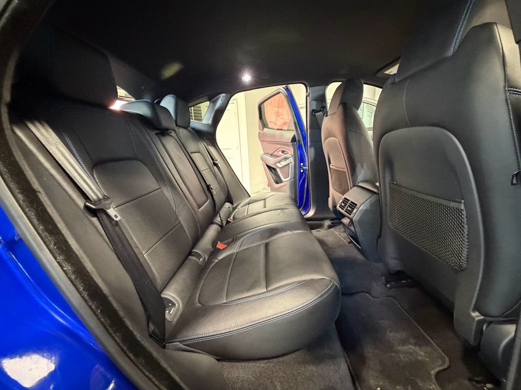 Used 2019 Jaguar E-PACE R-Dynamic SE AWD/4WD image 46