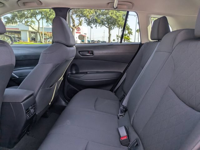 Used 2023 Toyota Corolla Cross LE w/ Moonroof Package FWD image 13