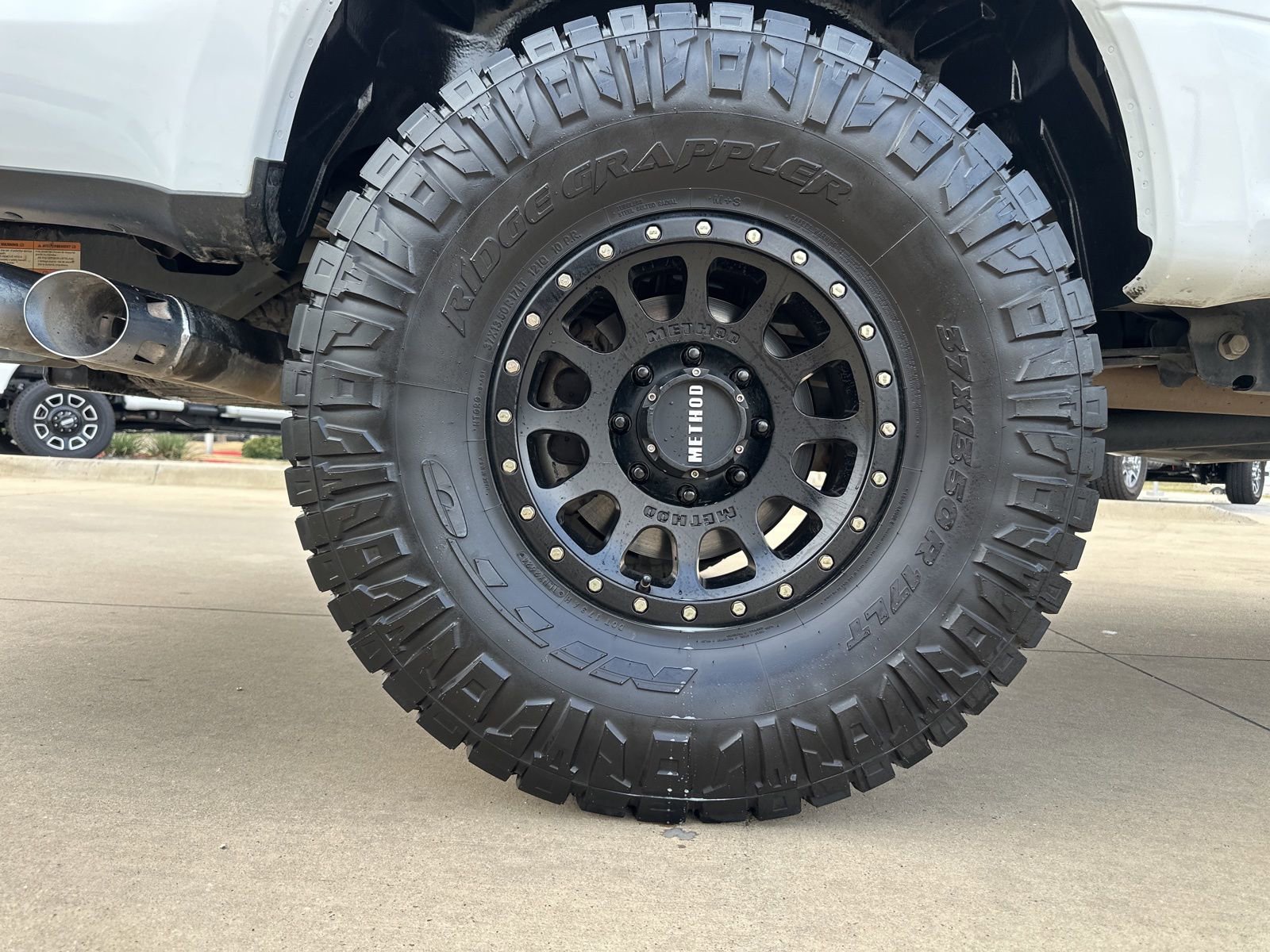 Used 2022 Ford F350 Lariat w/ Lariat Ultimate Package image 9