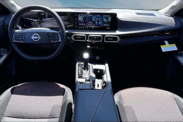 New 2027 Nissan Sentra SR w/ Floor Mat Package FWD image 5