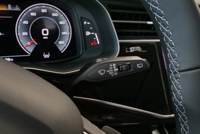 New 2025 Audi Q7 2.0T Premium Plus image 30