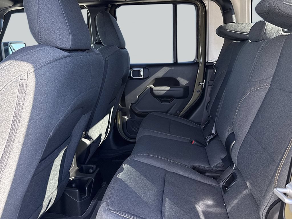 New 2026 Jeep Gladiator Sport AWD/4WD image 19