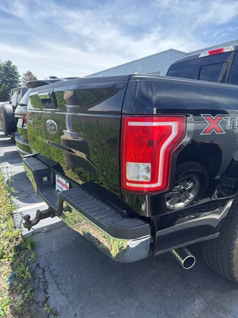 Used 2016 Ford F150 XLT w/ Equipment Group 302A Luxury AWD/4WD image 2