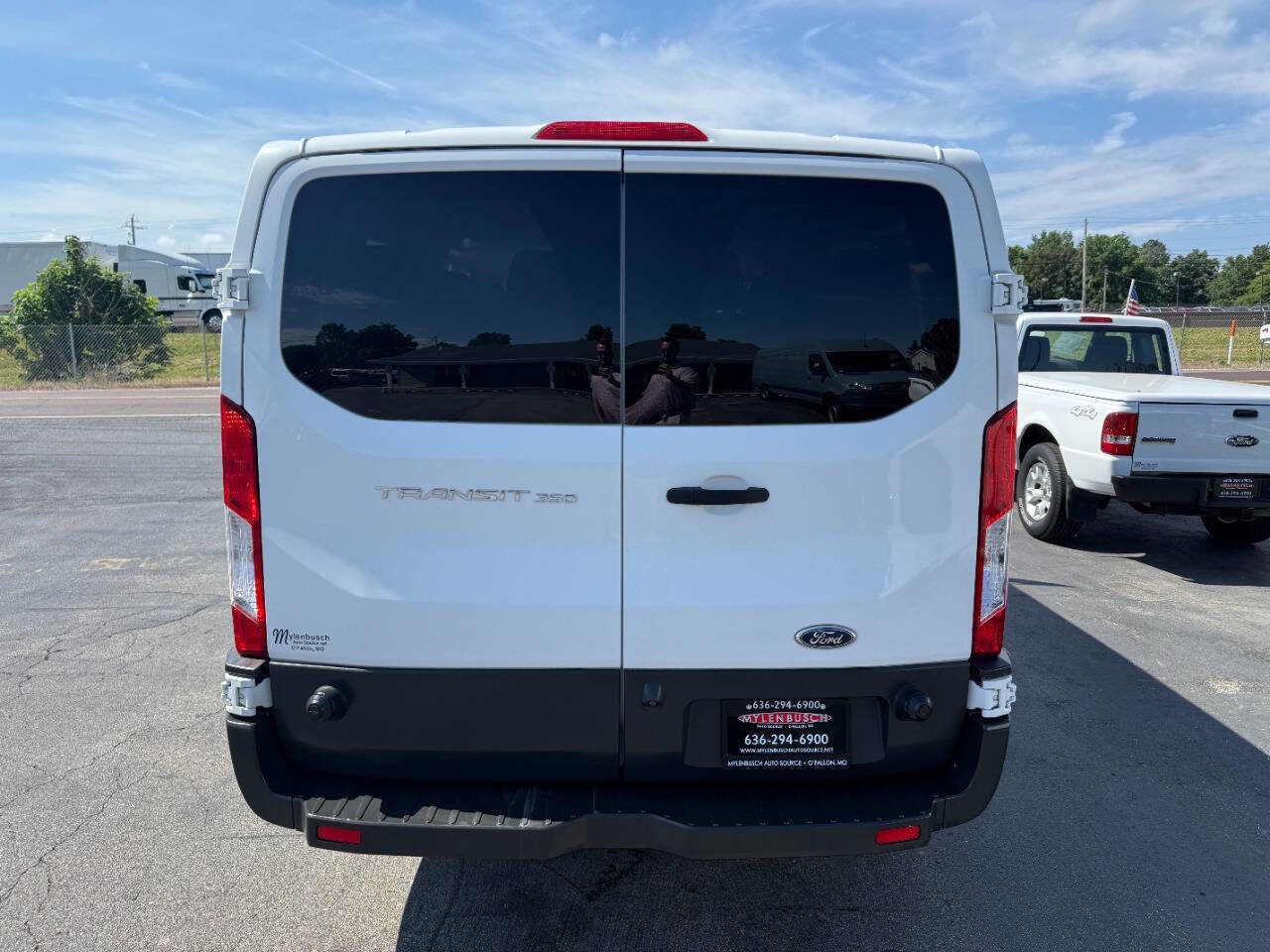 Used 2016 Ford Transit 350 XL RWD image 6