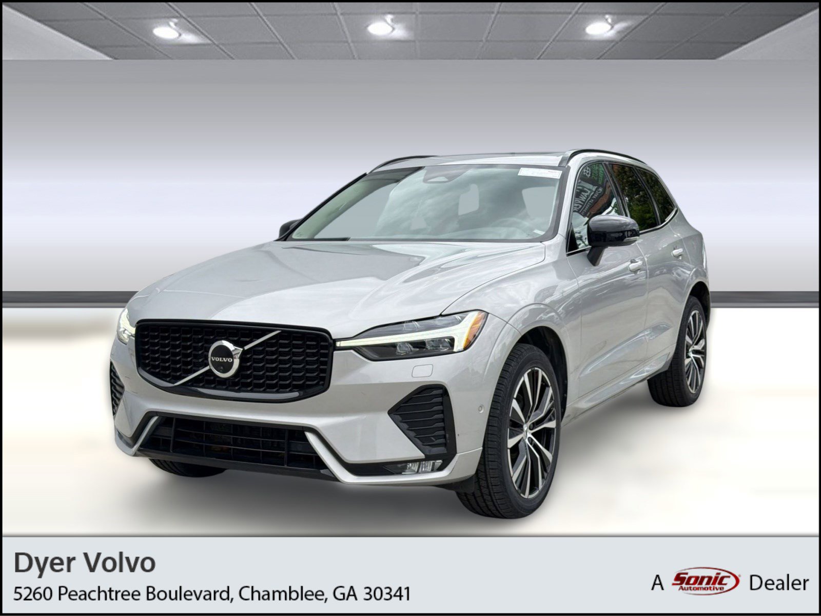 Used 2023 Volvo XC60 B5 Plus w/ Climate Package AWD/4WD image 1
