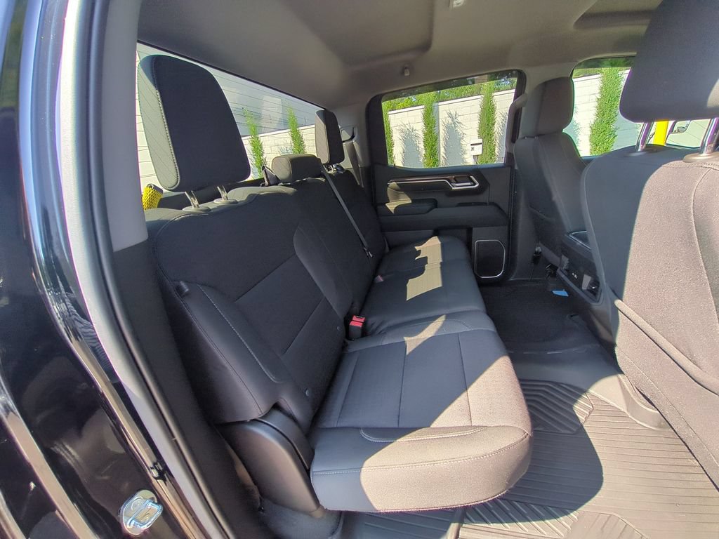 Used 2022 Chevrolet Silverado 1500 RST AWD/4WD image 33