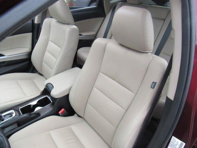 Used 2015 Honda Crosstour EX-L image 14