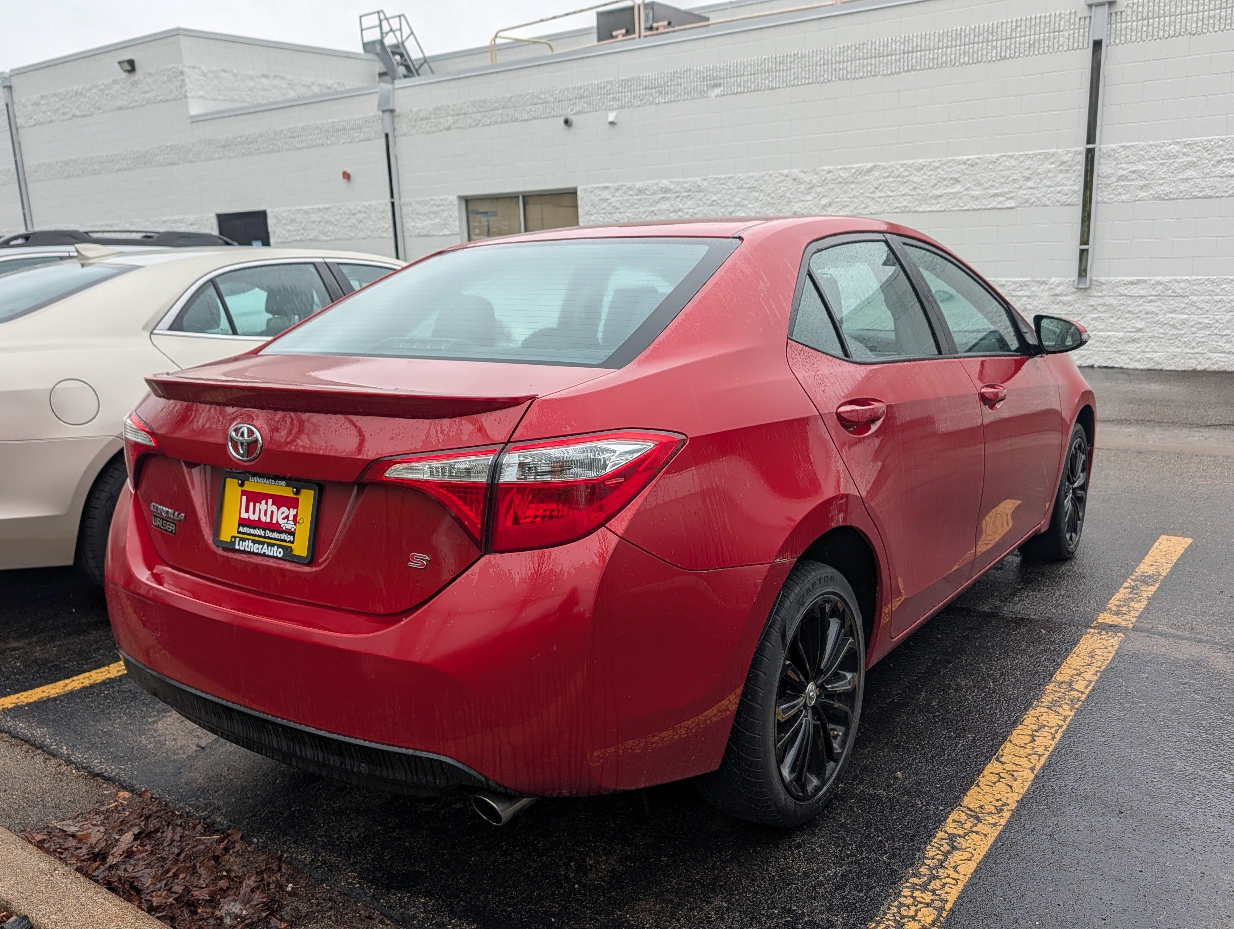 Used 2016 Toyota Corolla S FWD image 4