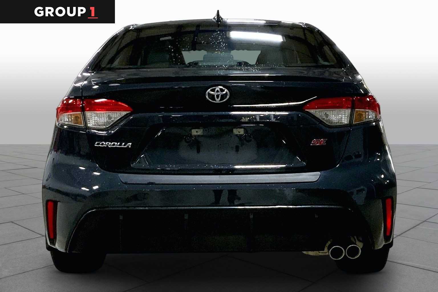 Certified 2025 Toyota Corolla SE w/ Convenience Package FWD image 5