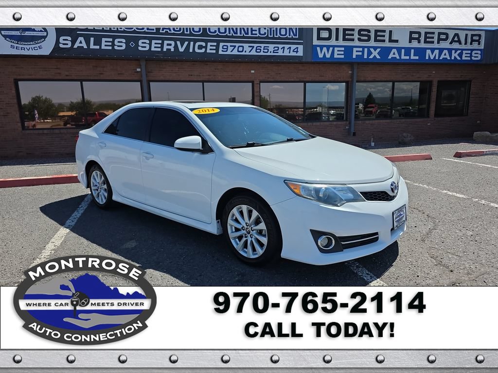 Used 2014 Toyota Camry SE w/ Leather Package FWD image 1