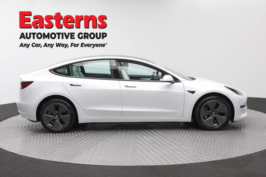 Used 2023 Tesla Model 3 Standard Range RWD image 4