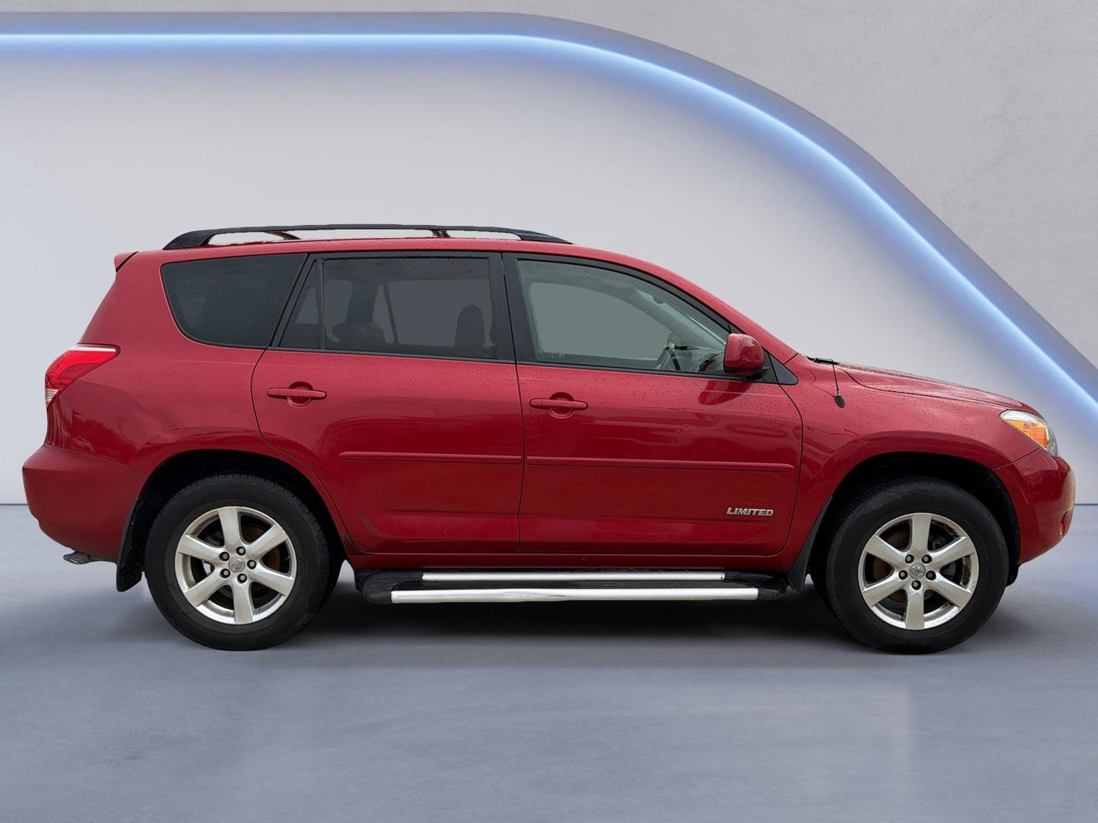Used 2008 Toyota RAV4 Limited w/ Tow Prep Pkg FWD image 5