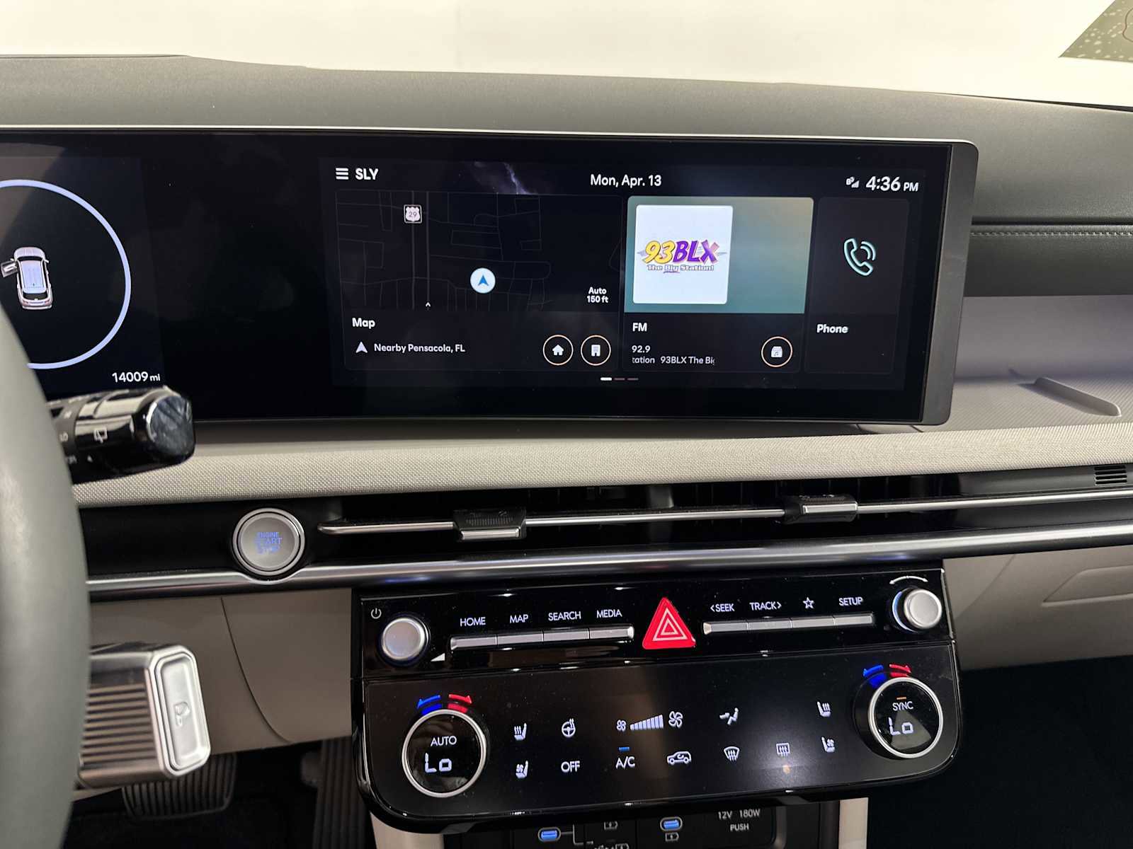 Certified 2025 Hyundai Tucson Limited image 19