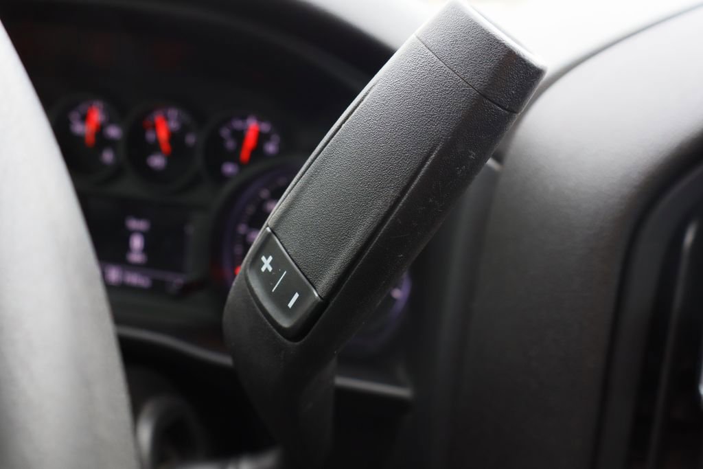 Used 2021 GMC Sierra 3500 4x4 Crew Cab w/ Convenience Package image 18