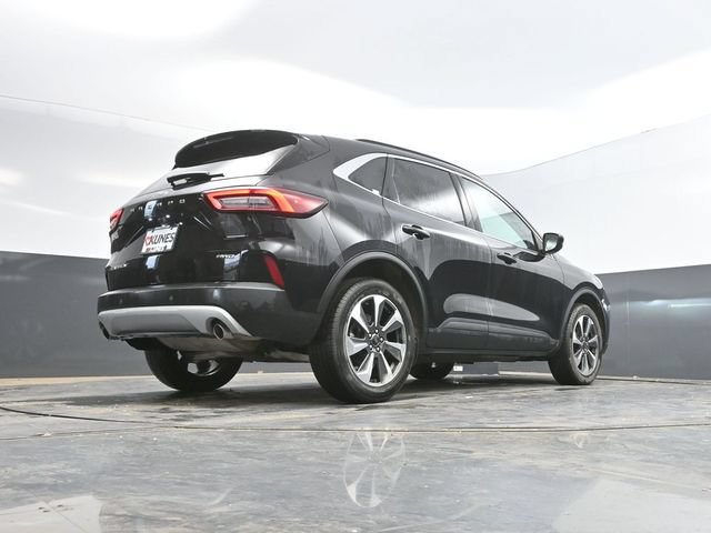 Used 2024 Ford Escape Platinum AWD/4WD image 44